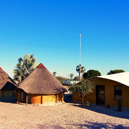 Ongula Village Homestead Lodge Ondangwa Bagian luar foto